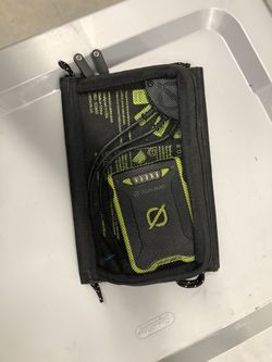 Nomad 7 Solar Panal Charging Station