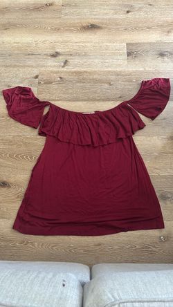 Burgundy dress with pockets