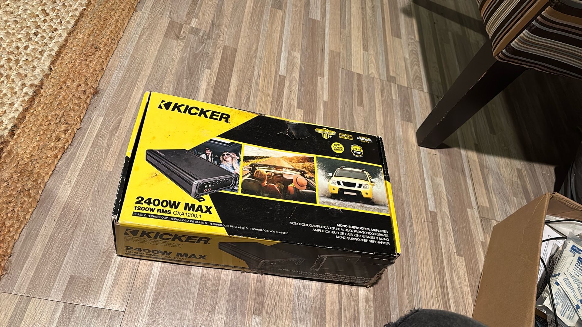 Kicker 2400w Amp 
