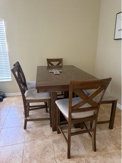 Counter Height Dining Table with 4 Chairs