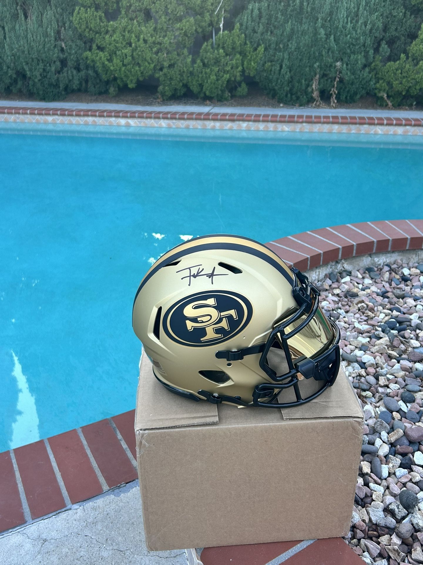 49ers Frank Gore Full Size Authentic Helmet Beckett Certified