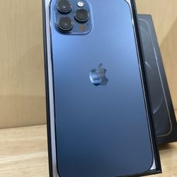 Christmas Special!!! iPhone 12 Pro Max Blue 256 Gb Unlocked For Any Carrier/ iPhone 12 Pro Max Azul 256 Gb Liberado Para Cualquier Compañía 