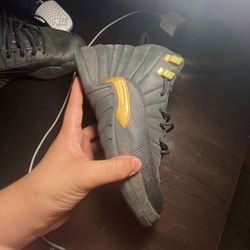 Jordan 12 Black Taxi