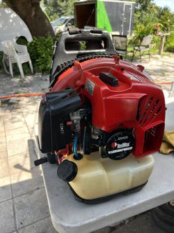 Red Max Leaf Blower