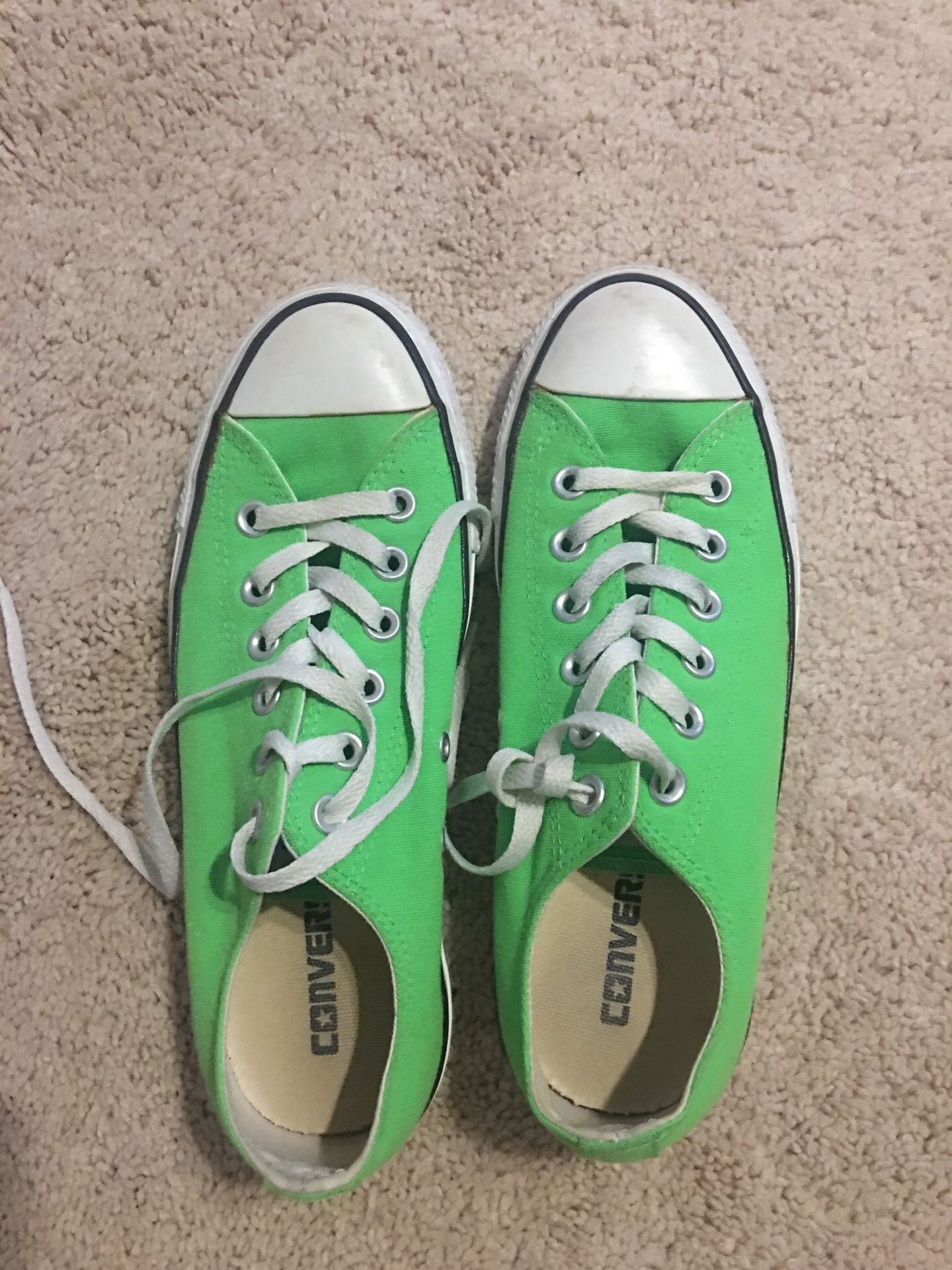 Converse size 8 women’s