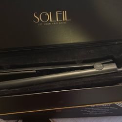 Soleil Flat Iron One In Black And One In Lavender