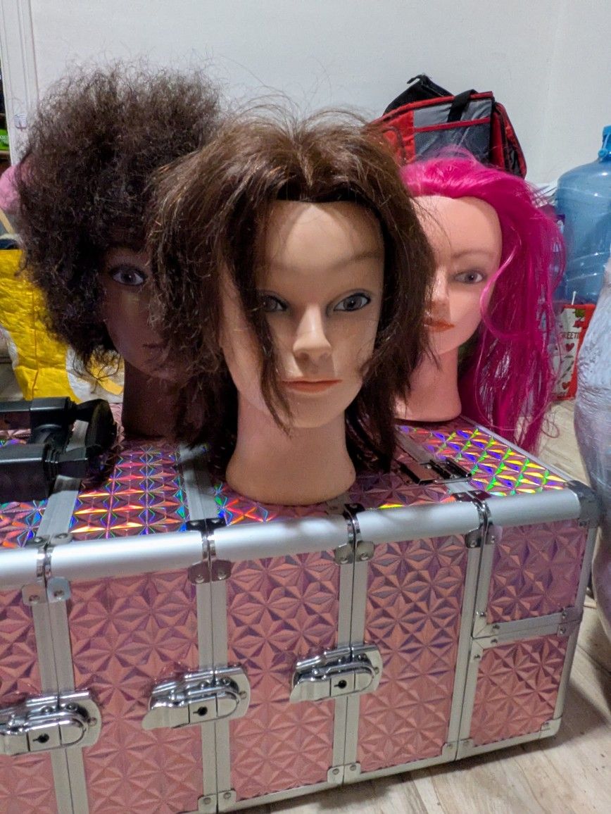 3 cosmtology Mannequin heads