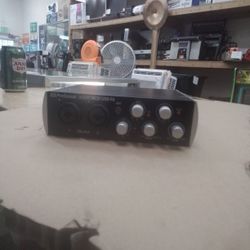 PreSonus
3 stars out of 2 reviews
(3.0)|
2
AudioBox USB 96