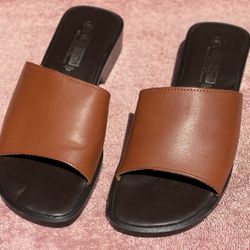 Brown Slide on Leather Sandals 10W