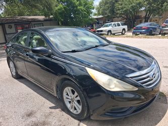 2013 Hyundai Sonata 117k miles* runs great
