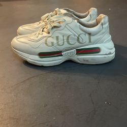 Gucci Sneakers  Size:10