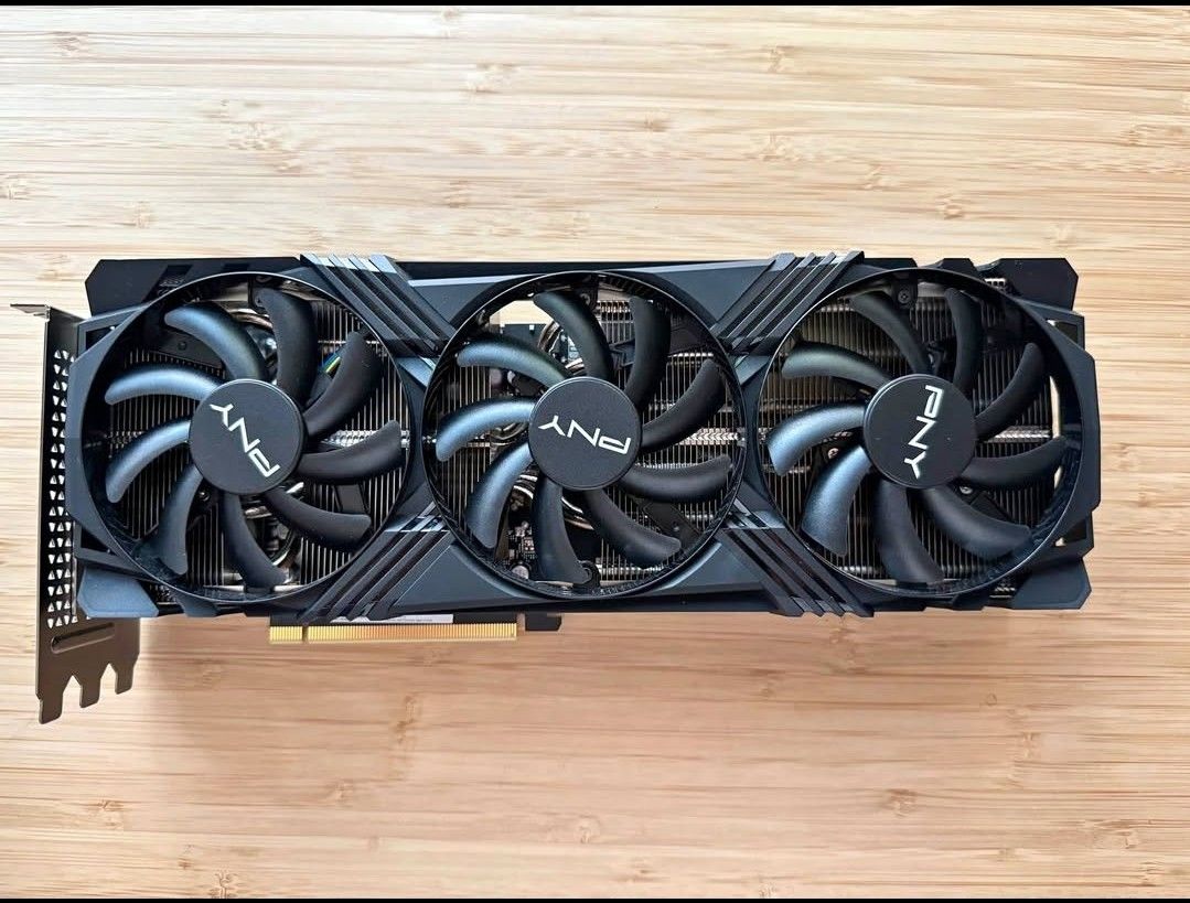 PNY GeForce RTX 4070 Ti SUPER
16GB GDDR6X Graphics Card
