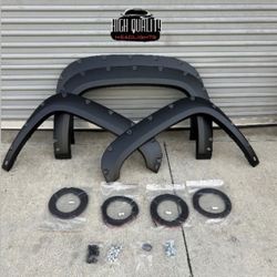 Chevy Silverado 2007. 2013 Fender Flare. 