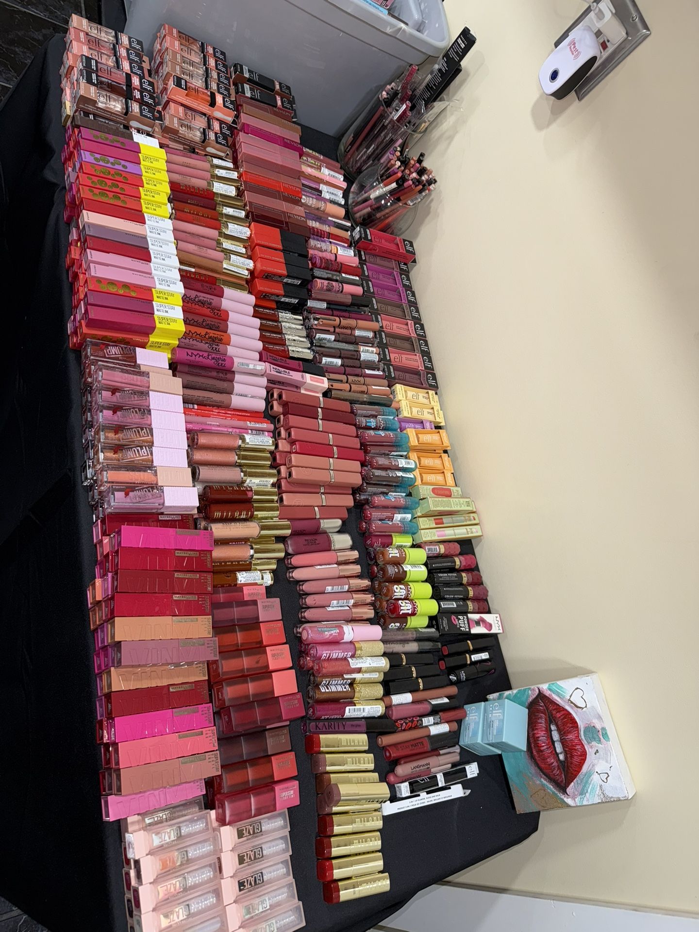 MAKEUP SALE!!!!! 10 ITEMS FOR $45