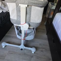 Baby  Bassinet Bedside