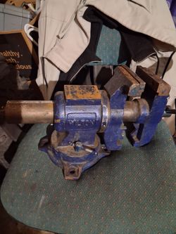 Wilton Bench Vise