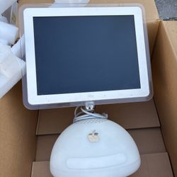 iMac G4 2002