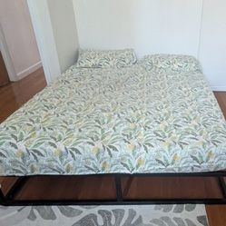 Zinus 6" Contemporary Modern Steel Platform Bed Frame (Full-size)