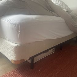 Queen Bed Frame And Box Spring 
