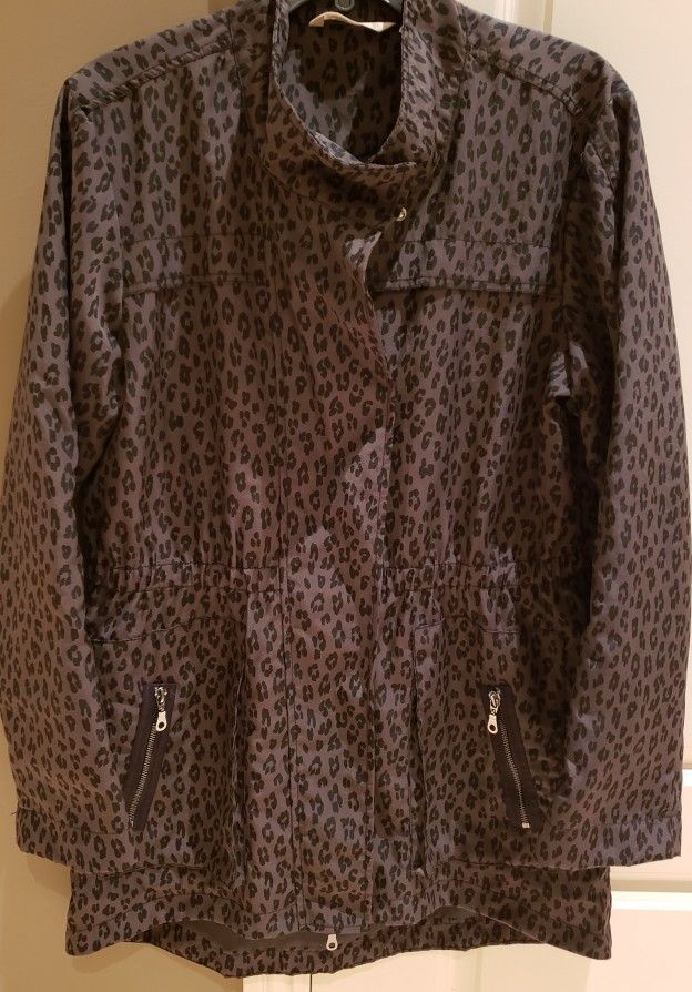 NEW! Women's Animal Print Rain Jacket.