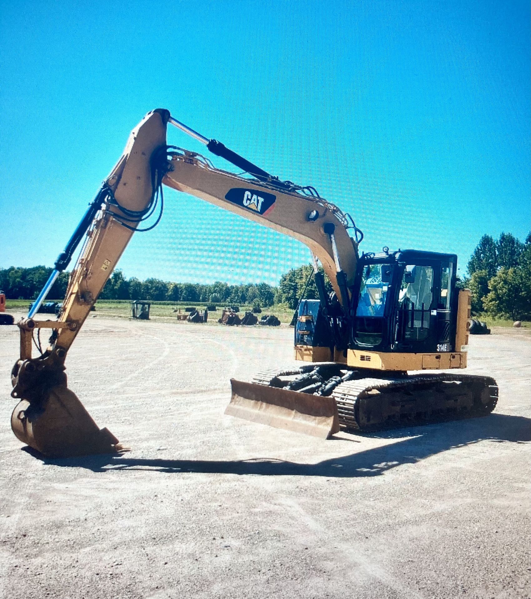 2015 excavator 