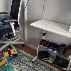 Desk & Chair