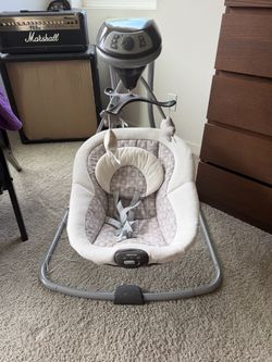 Graco Baby Swing with Vibration