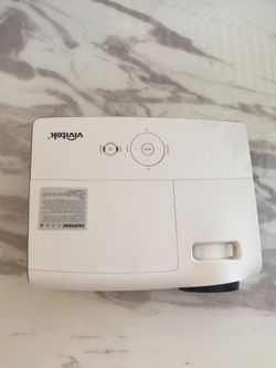 VIVITEK D554 PROJECTOR