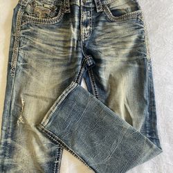 Waterfall Straight Rock Revival 