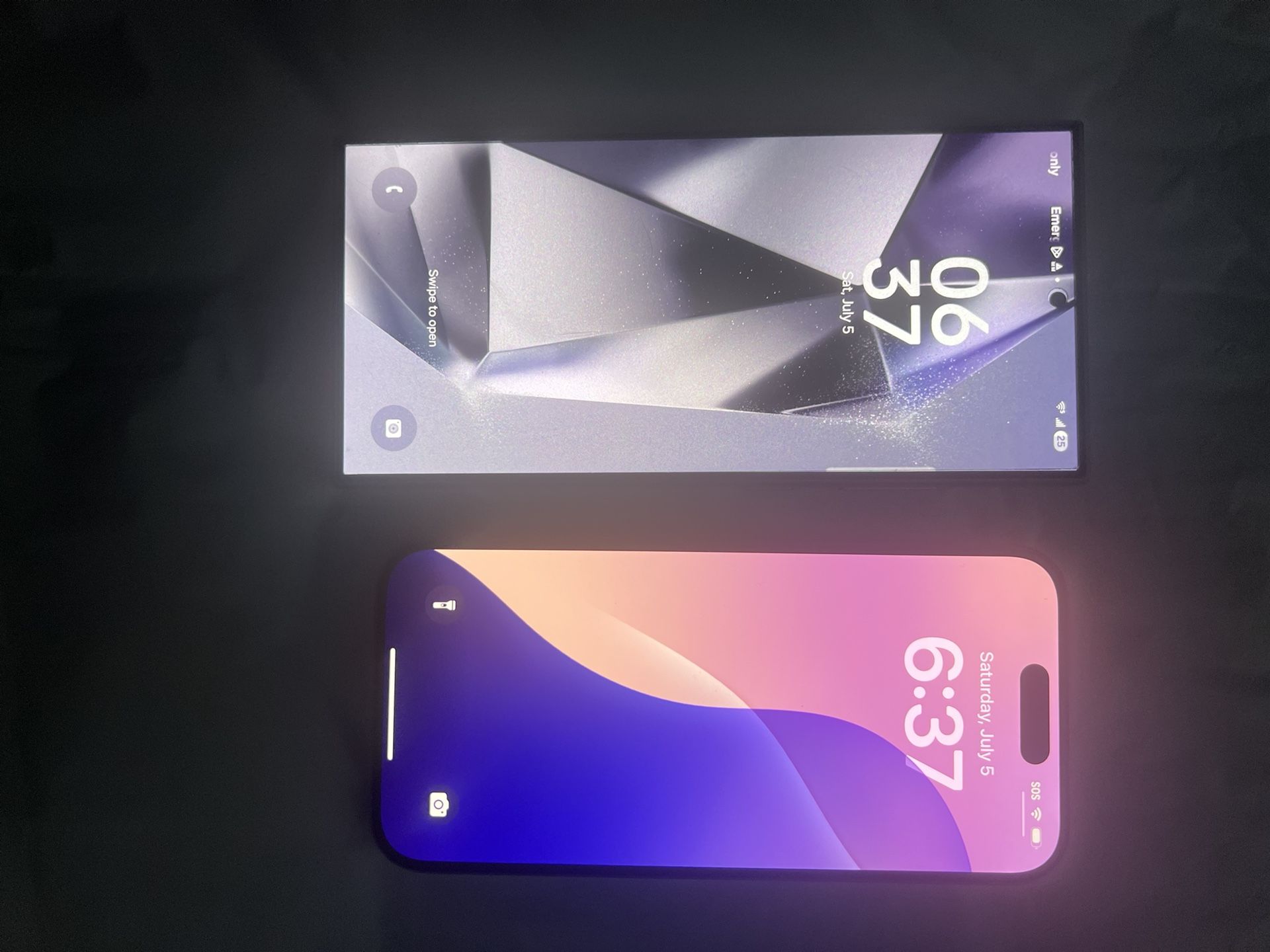 iPhone 15 Pro + s24 Ultra