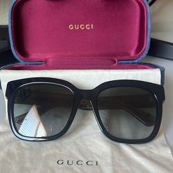 Authentic women Gucci Sunglasses 