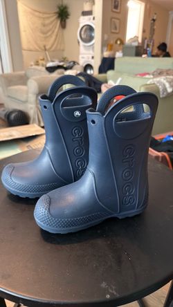 Crocs rain boots size 13