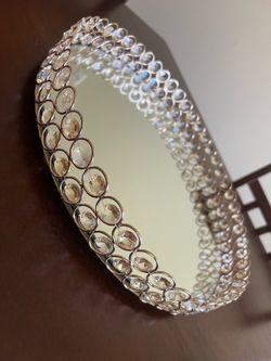 Mirrored tray with crystal border