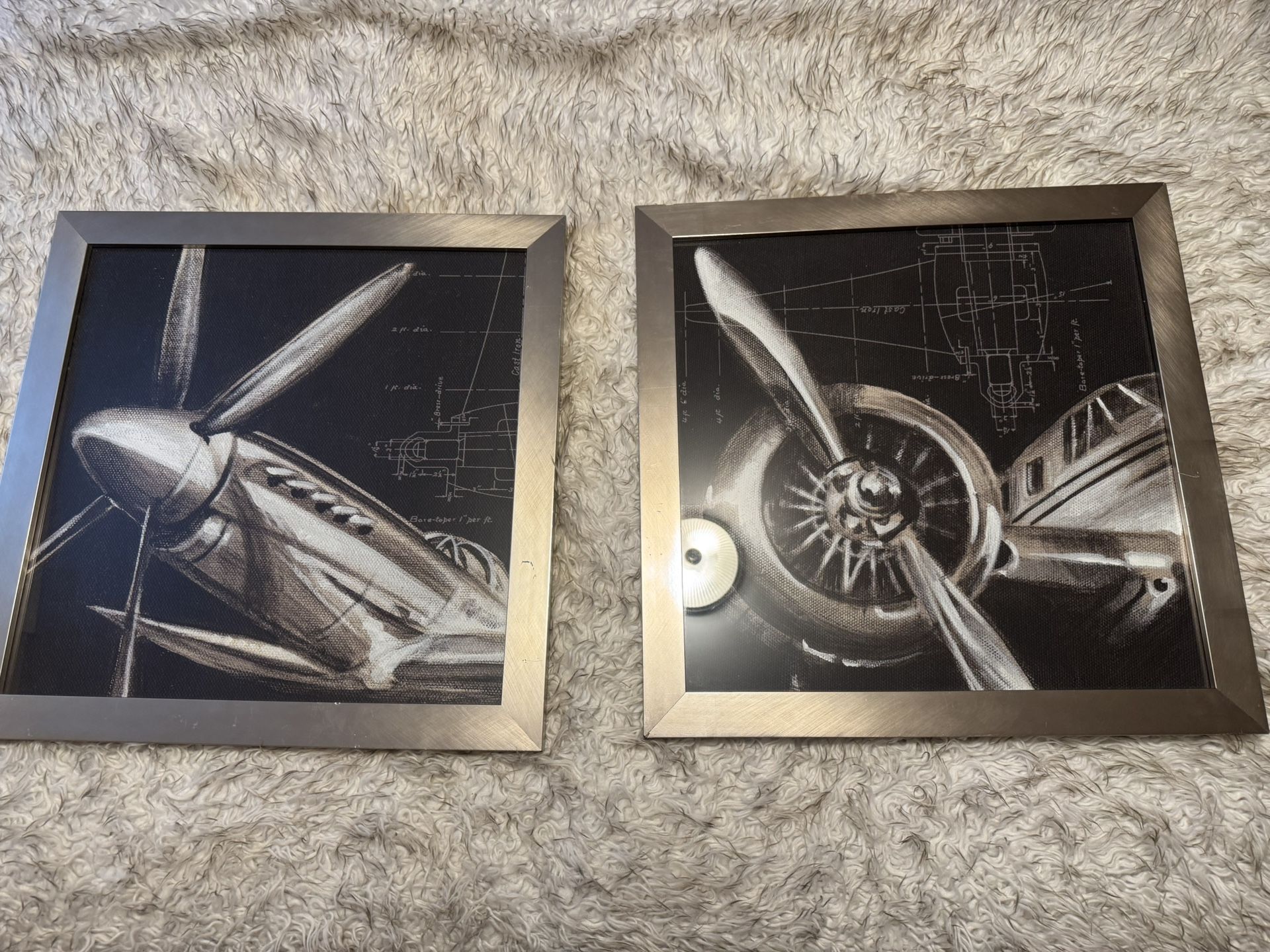2x Framed Plane Pictures