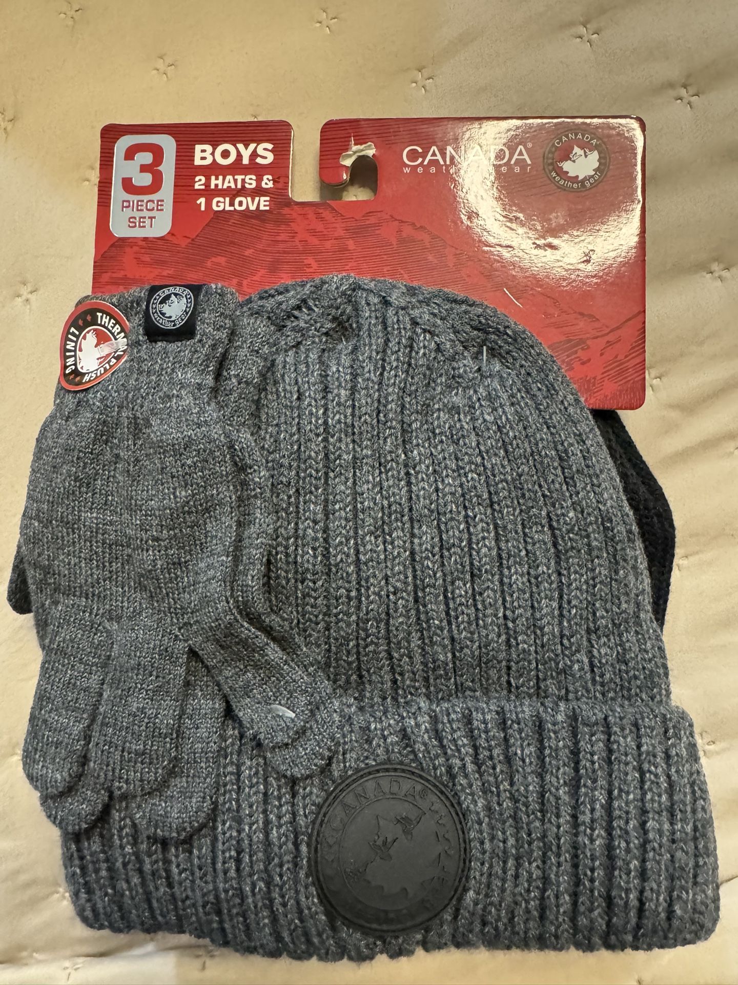 Boy 3 Piece Set 2 Hats 1 Glove