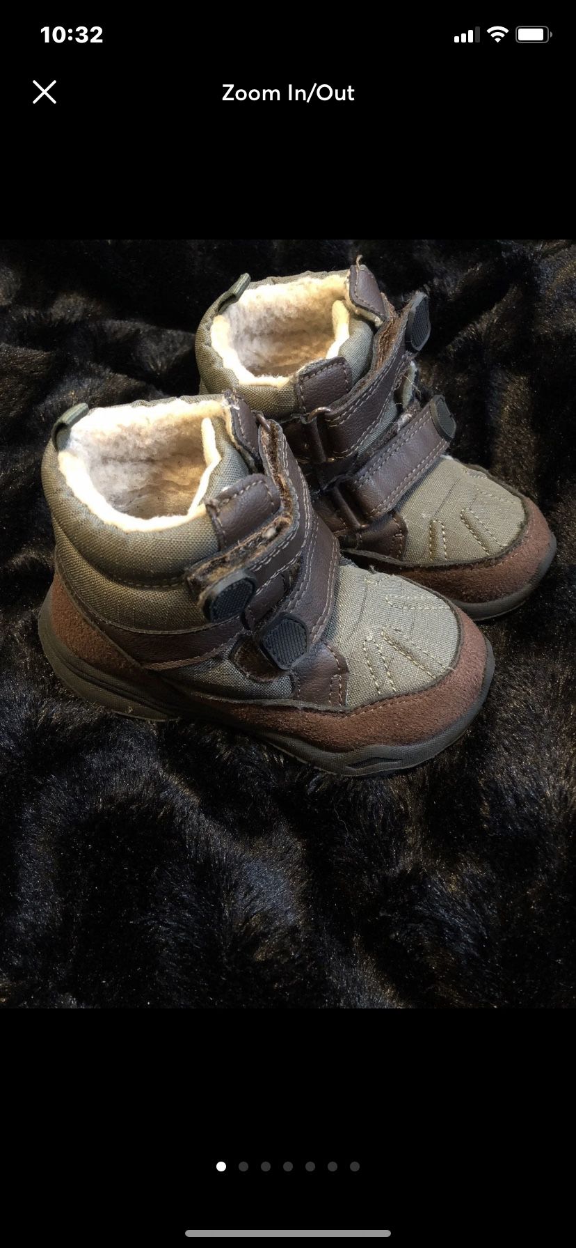 Toddler boys sz7 carters snow boots
