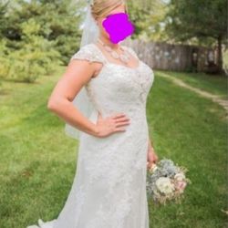 Justin Alexander wedding dress style 9733 size 20