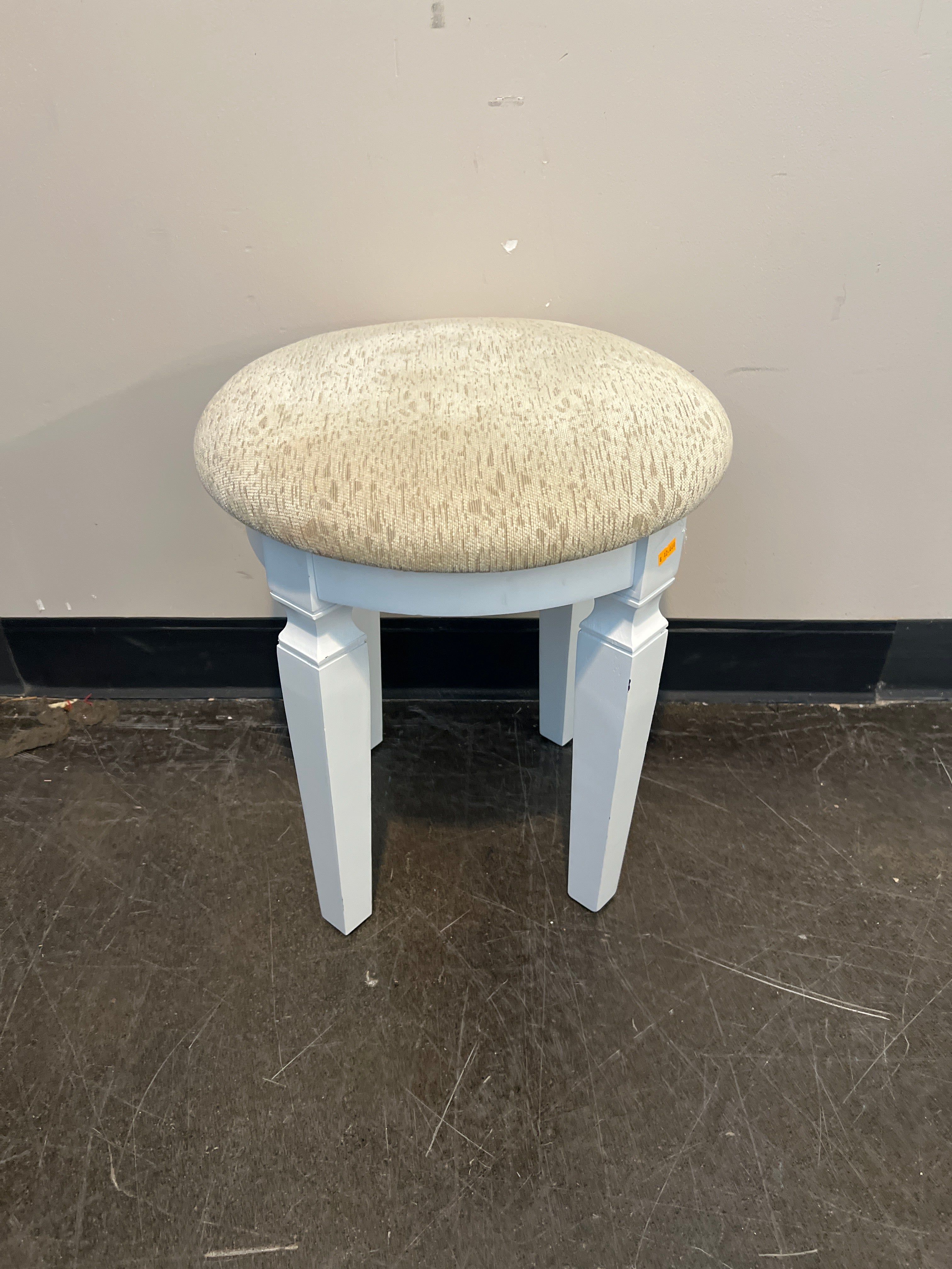Poundex White Vanity Stool with Upholstered Seat