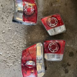 Rear Both Tail Lights