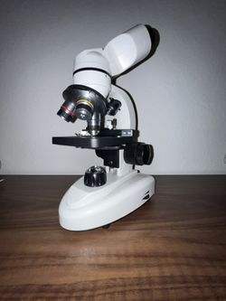 Professional Biological Microscope 40–10000X High Magnification (SOME COMPONENTS ARE MISSING)