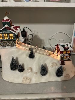 Mr. Christmas Mechanical Collectibles ski slope figurine set