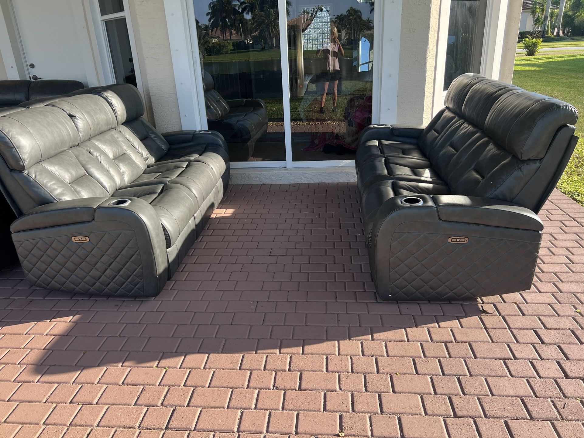 Leather Recliner Couches