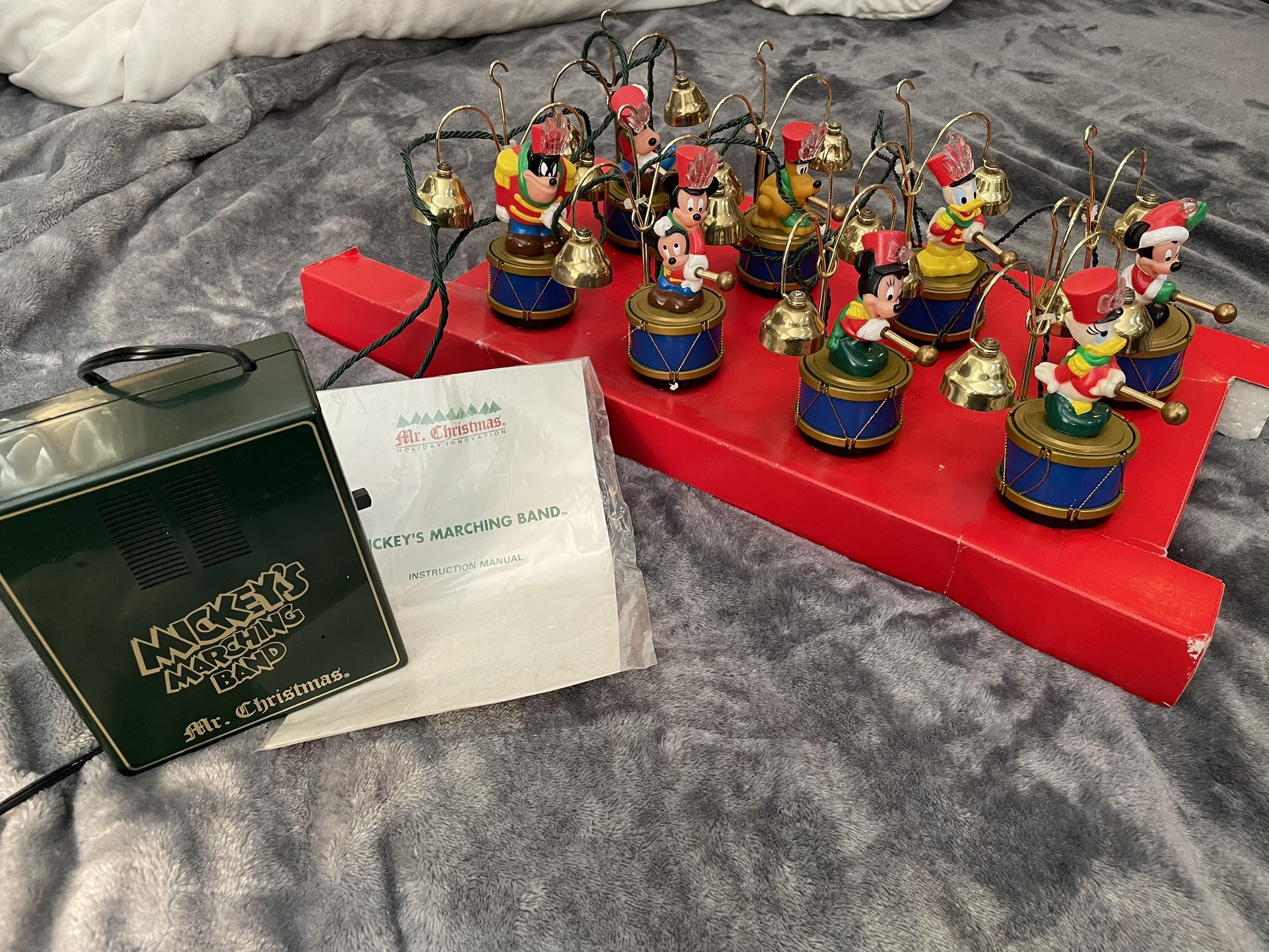 Mr. Christmas Mickey's Marching Band All Pieces Work!