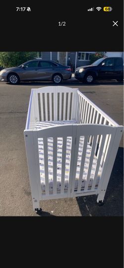 Baby crib