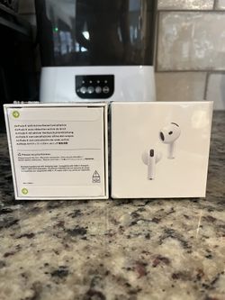 AirPods 4