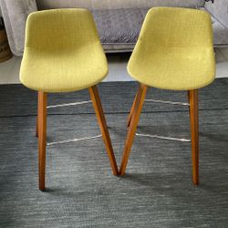 2 Stools