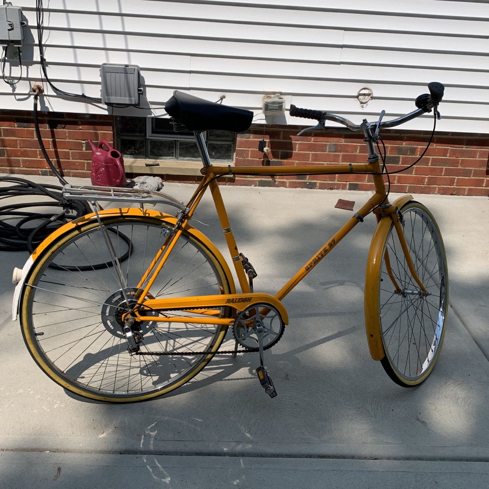 Raleigh Bike . 1972 English Made . Vintage 