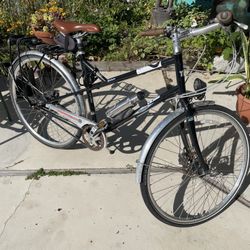 Novara Gotham Bicycle, Belt Drive, Rare CVT Transmission