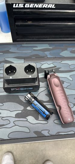 BaByliss pro fx one nightfall trimmer with 1 battery and dual charger
