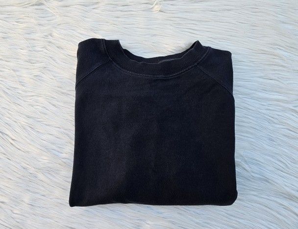 Vuori Cropped Raglan Sleeve Sweatshirt Size S